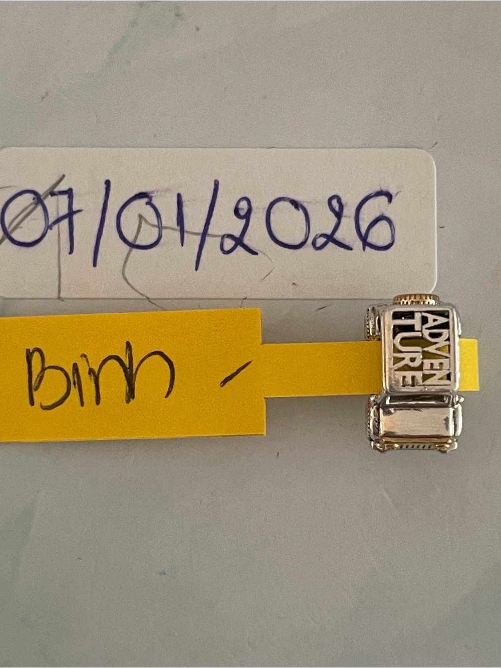 Pandora Two-tone adventure car charm - Picture 14 of 14